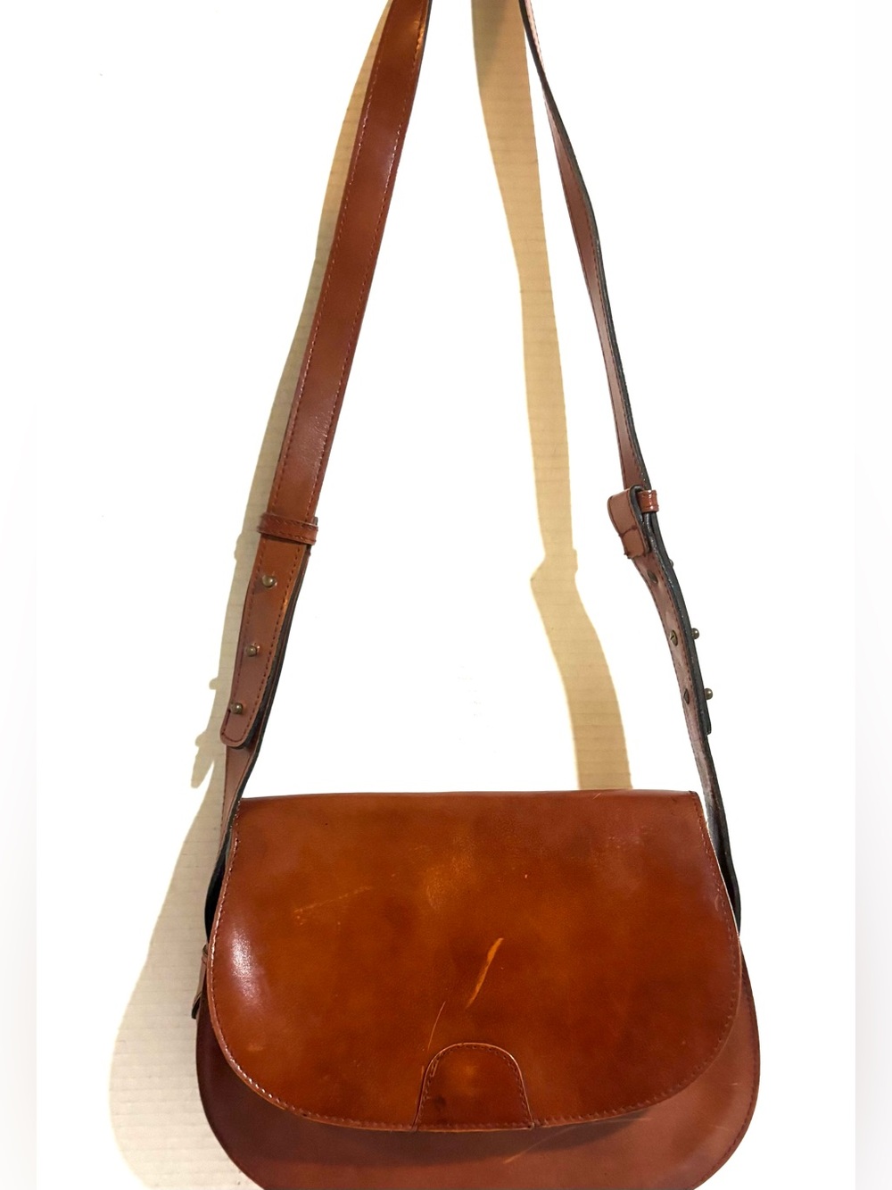 Classic Brown Leather Crossbody Saddle Bag - Men